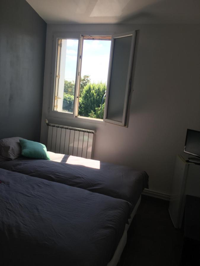 Hotel Café de la Gare Bessancourt Esterno foto