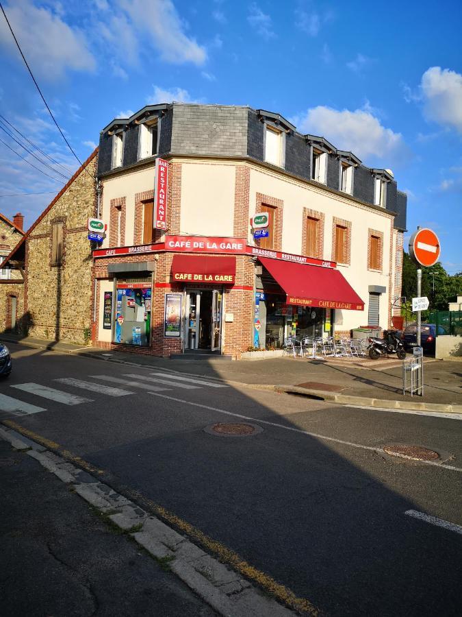Hotel Café de la Gare Bessancourt Esterno foto